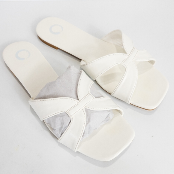 Journee Collection Taleesa Slide Sandals White -10 - Picture 8 of 9